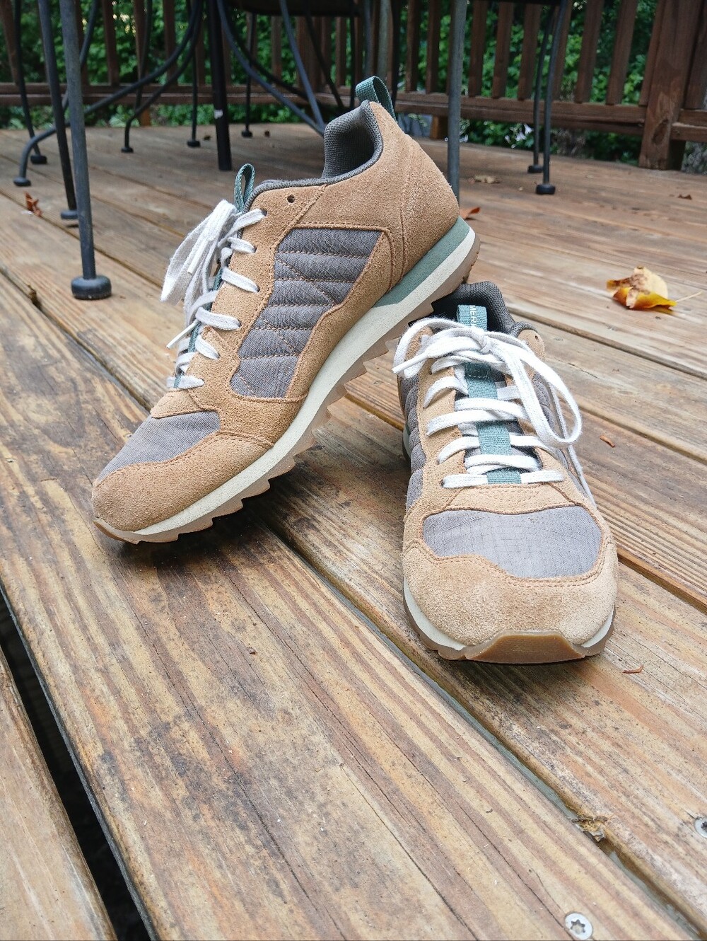 Merrell Men's Alpine Suede Sneaker in Tan Size 8